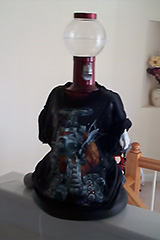 Tom Servo in LOS garb